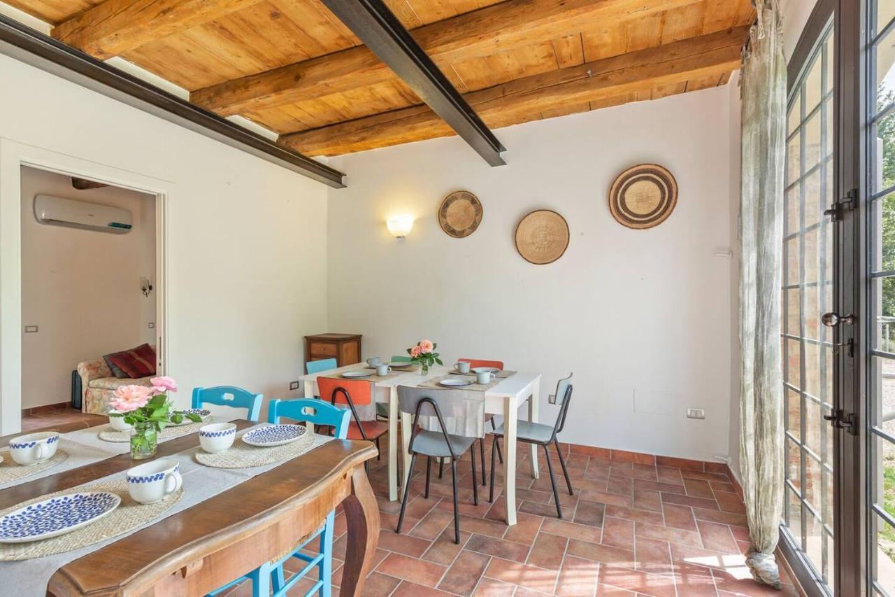 Grande Villa Storica Per Vacanze Con Giardino Privato E Piscina Ostra Eksteriør bilde