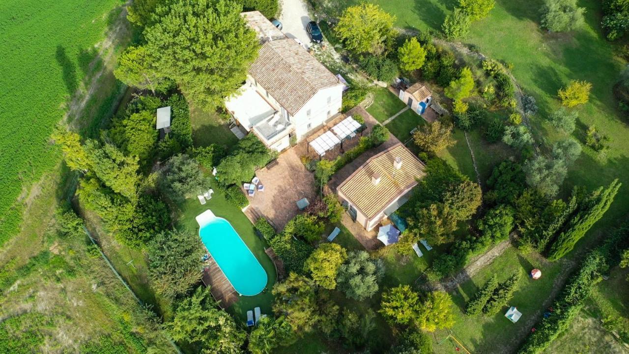 Grande Villa Storica Per Vacanze Con Giardino Privato E Piscina Ostra Eksteriør bilde
