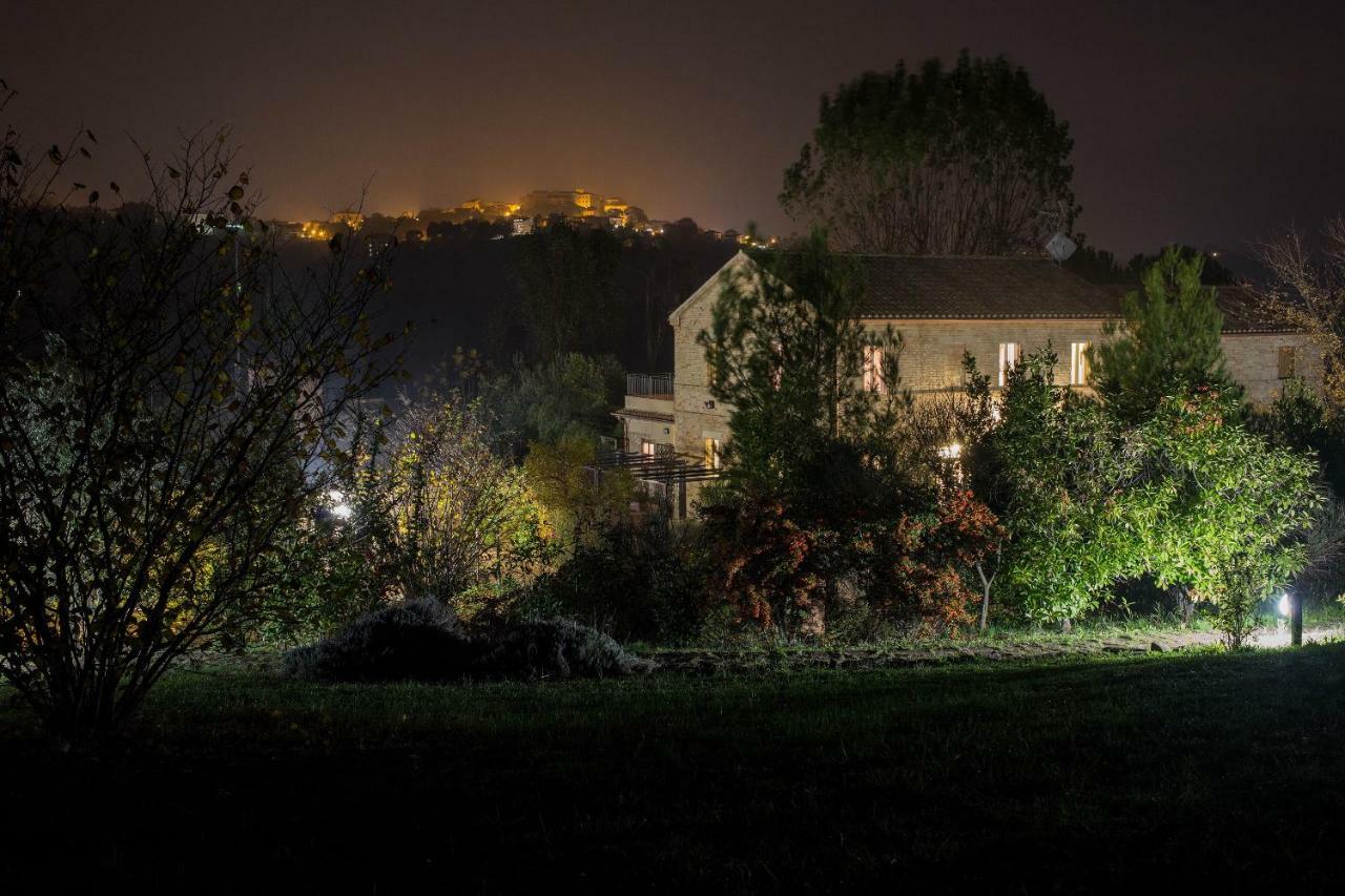 Grande Villa Storica Per Vacanze Con Giardino Privato E Piscina Ostra Eksteriør bilde